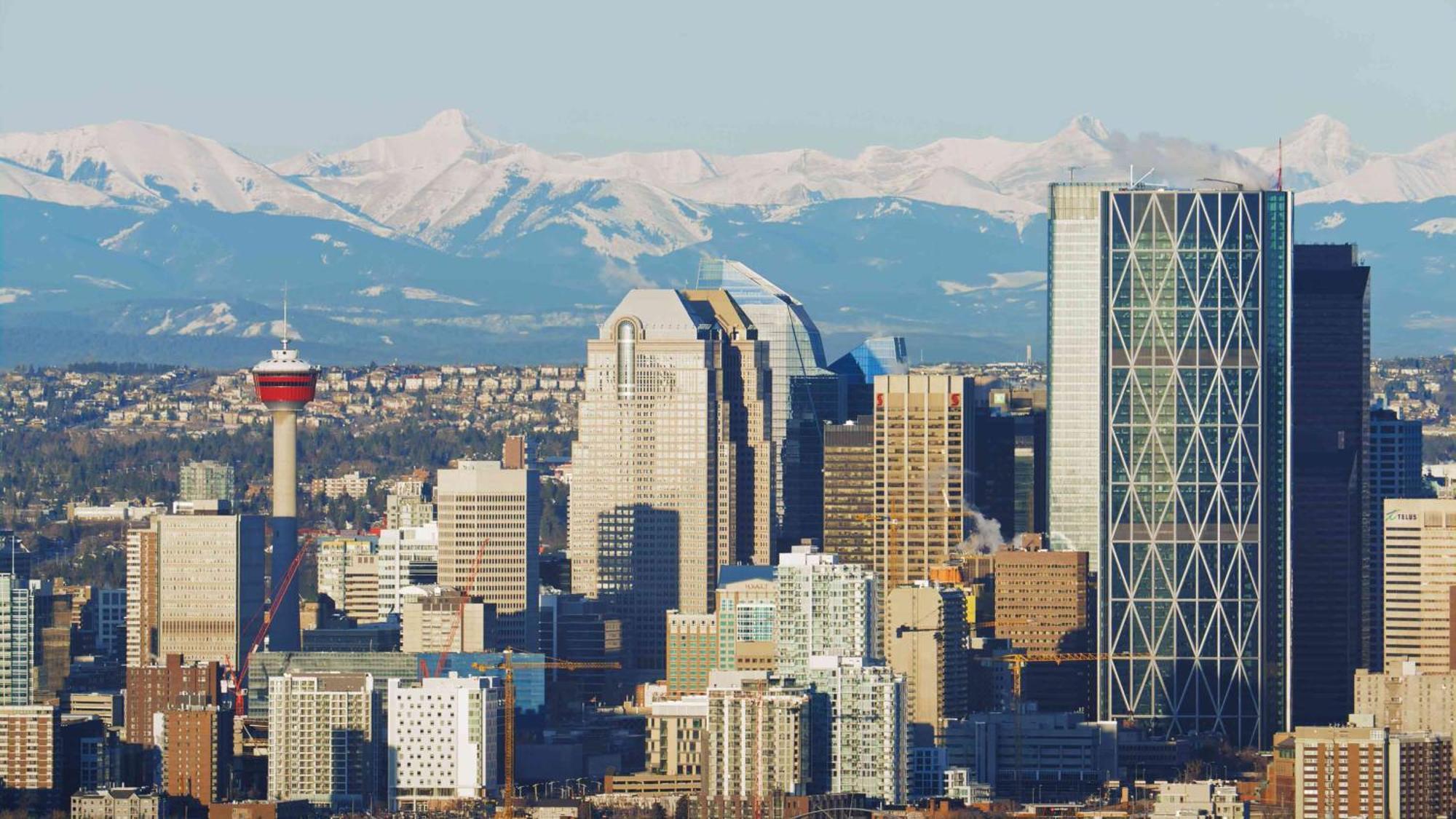 Holiday Inn Express And Suites Calgary University By Ihg Exterior foto
